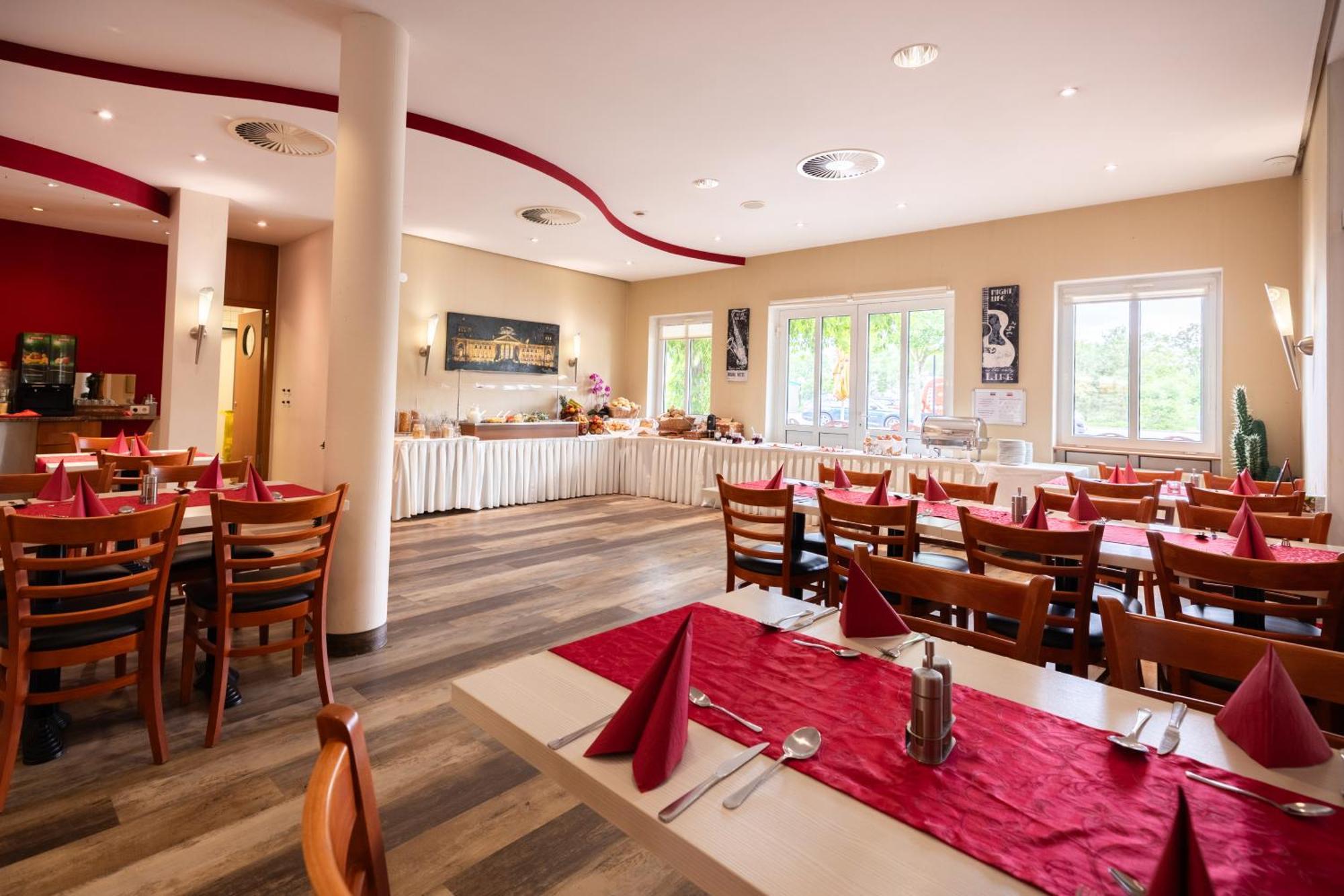 Garner Hotel Cottbus Sued By Ihg Luaran gambar
