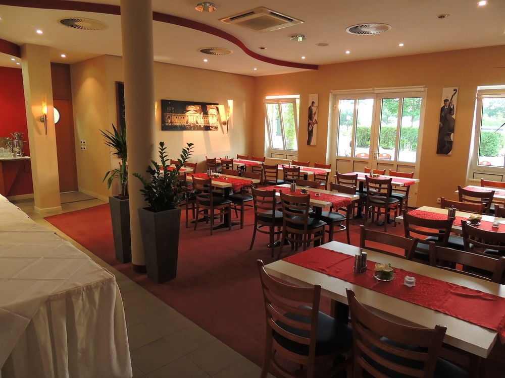 Garner Hotel Cottbus Sued By Ihg Luaran gambar
